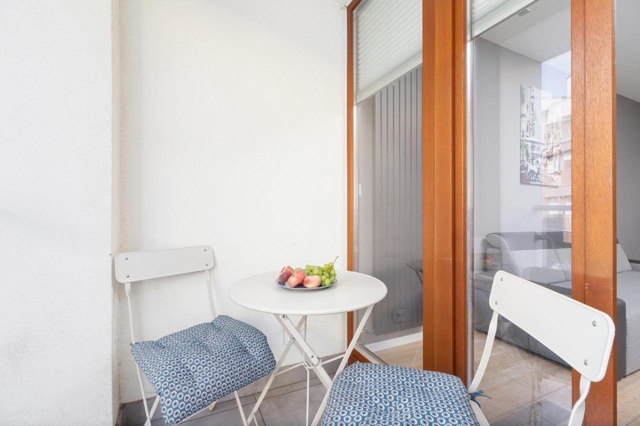 Apartments Harmonica Trynitarska By Noclegi Renters Cracovia Exterior foto