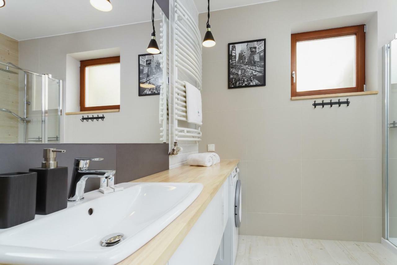 Apartments Harmonica Trynitarska By Noclegi Renters Cracovia Exterior foto