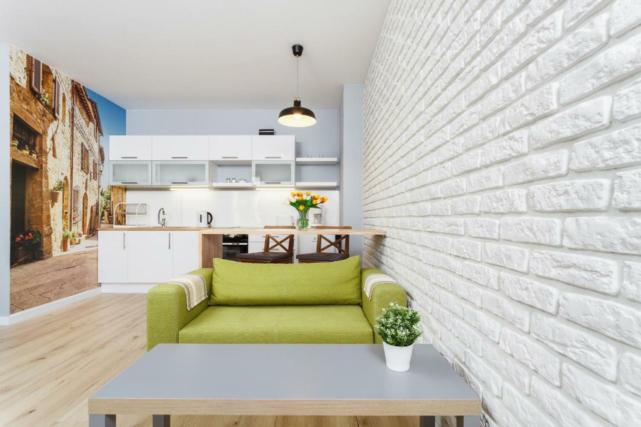 Apartments Harmonica Trynitarska By Noclegi Renters Cracovia Exterior foto